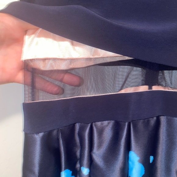 Floor- length prom dress - Picture 3 of 5